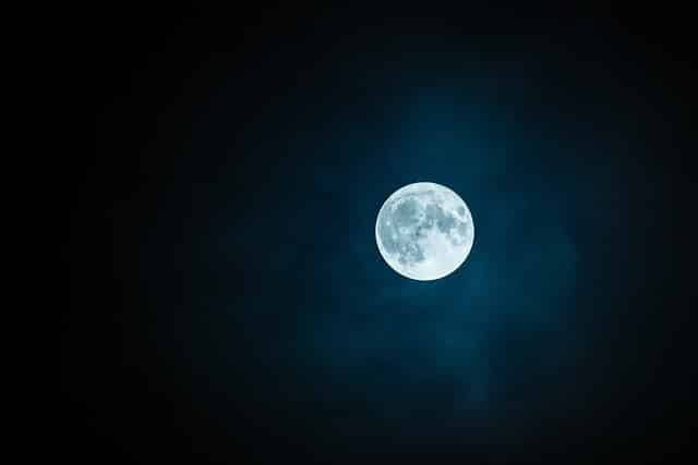 Comment la sophrologie a transformé mon sommeil (et ma vie)
